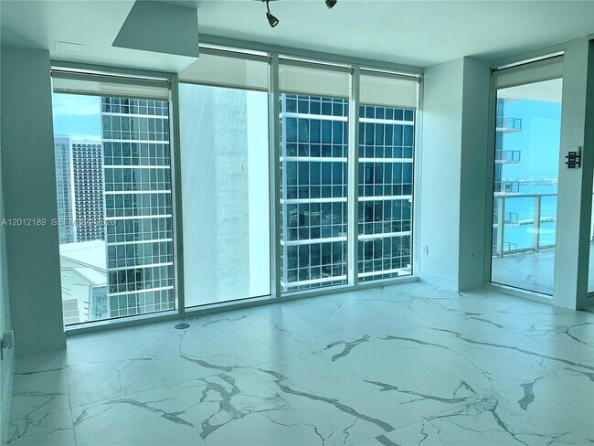 Building Photo - 1040 Biscayne Blvd