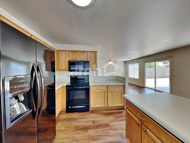 Foto del edificio - 14010 N 127th Dr