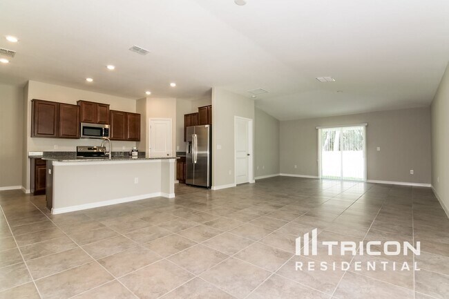 Building Photo - 1748 Broad Winged Hawk Dr