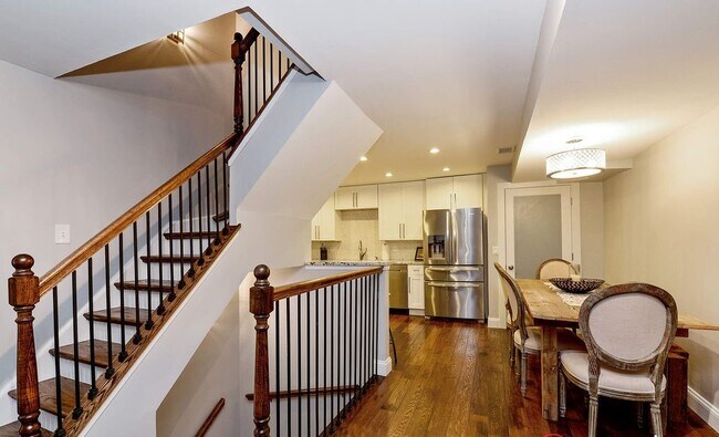 Foto del edificio - 2235 N Clifton Ave