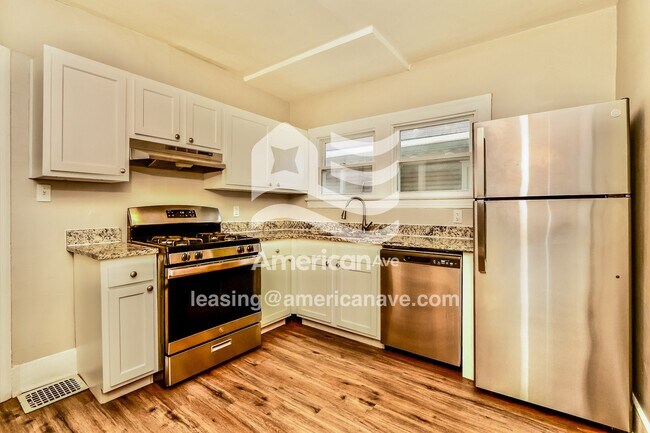 Foto del edificio - 318 S 39th St
