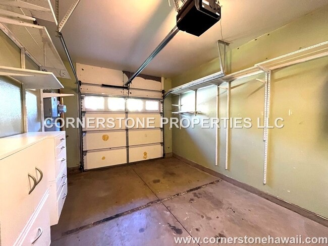 Building Photo - 92-1123-1123 Panana St