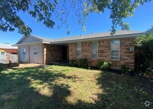 Building Photo - 5512 S Kathy Dr