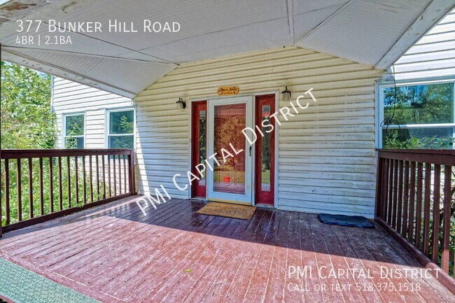 Foto del edificio - 377 Bunker Hill Rd