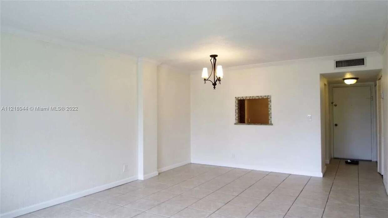 9125 SW 77th Ave Unit 103, Miami, FL 33156 Condo for Rent in Miami