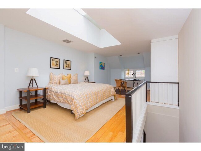 Foto del edificio - 1828 Corcoran St NW