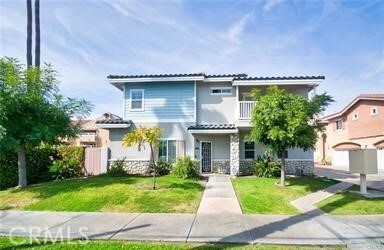 Foto principal - 3223 W Lincoln Ave