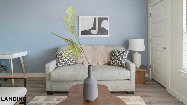 Foto del edificio - 1800 Central Pine St