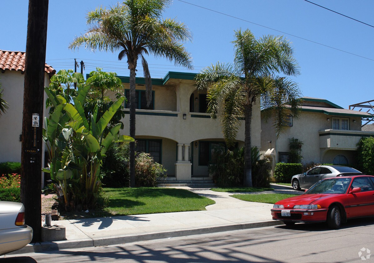 Primary Photo - 4212 Boundary St