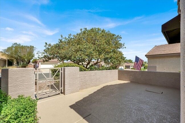 Building Photo - 2105 Eagle Watch Dr