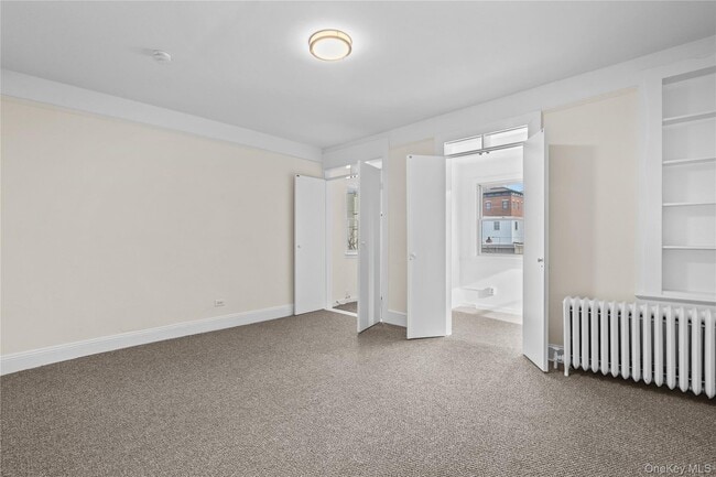 Building Photo - 10 S Eckar St