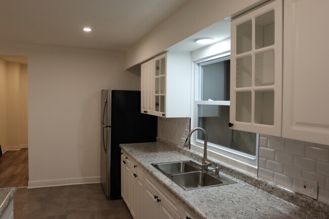 Kitchen - 1704 9th St
