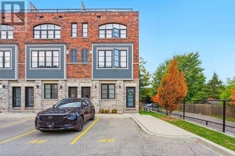 Building Photo - 219-219 Dundas St E