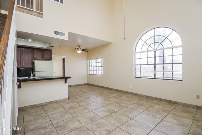Foto del edificio - 3930 W Monterey St
