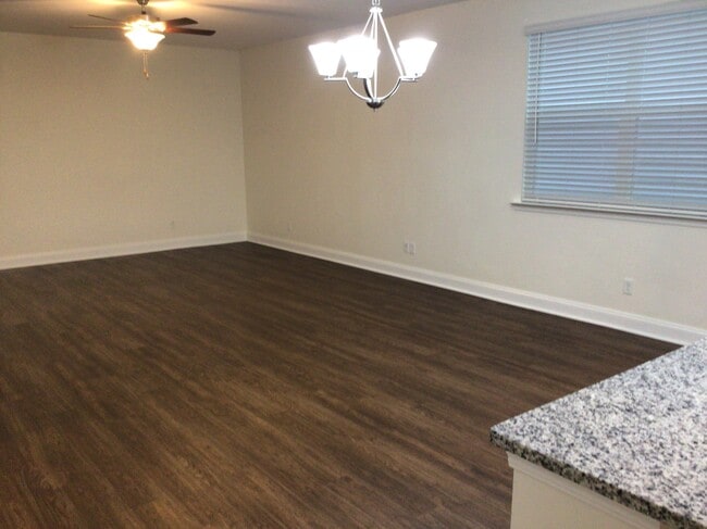 Foto del edificio - 16 Cherry St