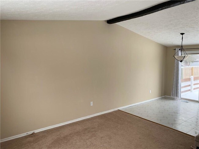 Building Photo - 3 Barringer Dr