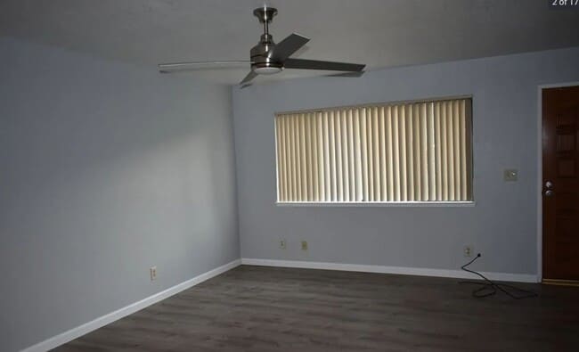 Building Photo - Cozy 3 bed 2.5 bath