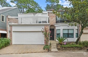 12013 Naughton St