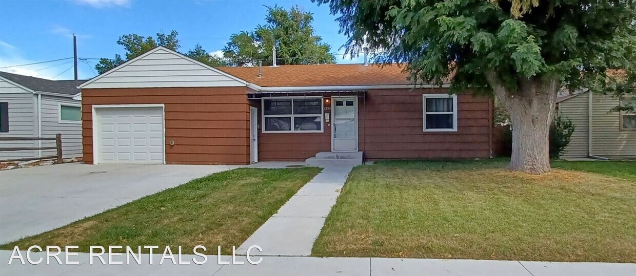1355 Holly St, Casper, WY 82604 House Rental in Casper, WY