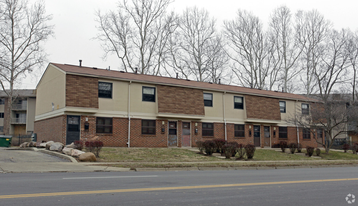 Primary Photo - Cornell Ridge Apartments