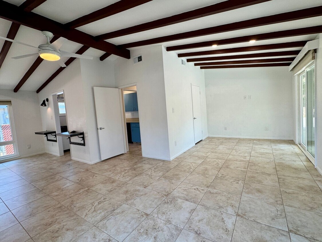 Foto principal - Beautiful 3 Bed / 2 Bath Home in La Mesa –...