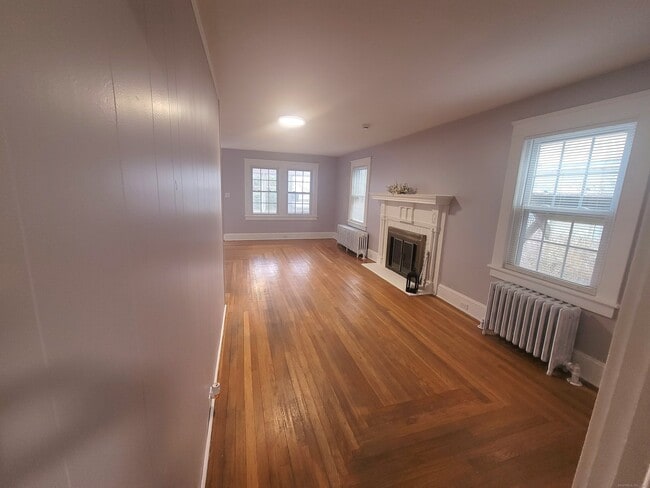 Foto del edificio - 12 Division St