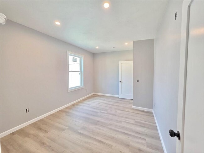 Foto del edificio - 1965 Smith St