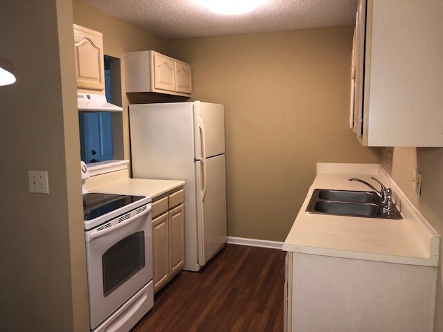 Foto del edificio - 5633 Hornaday Rd