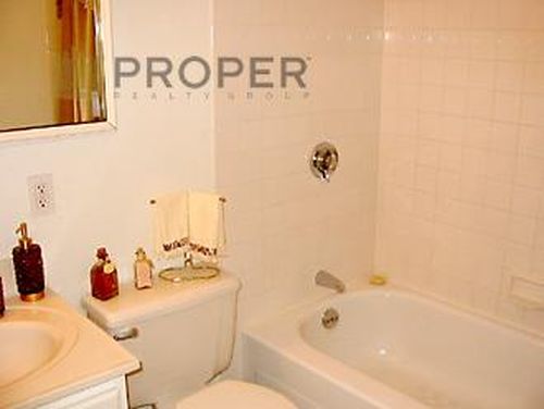 Foto del edificio - 175 Freeman St