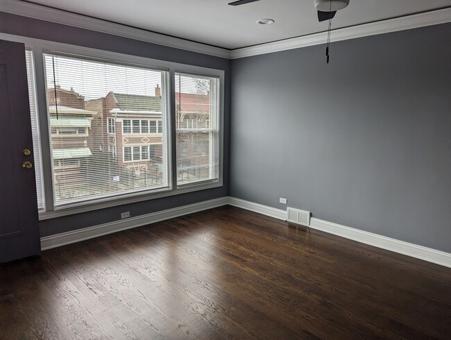 Foto del edificio - 7946 S Peoria St