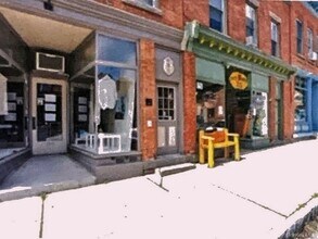 Building Photo - 457 Main St