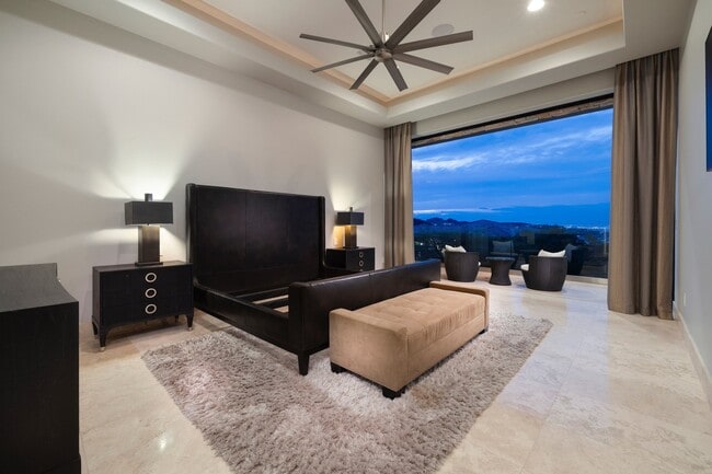 Foto del edificio - 675 Scenic Rim Dr