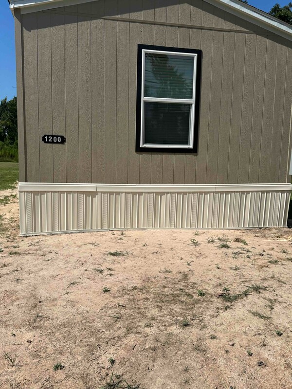Building Photo - 1200 You Winn Rd