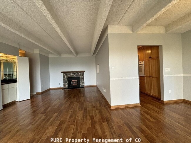 Building Photo - 7877 E Mississippi Ave