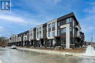 Building Photo - 59 Creekbank Rd