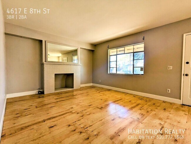 Foto del edificio - 4617 E 8th St