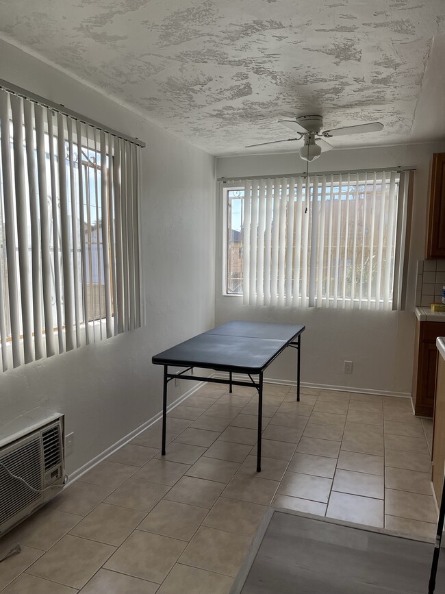 Dining room - 917 Marview Ave