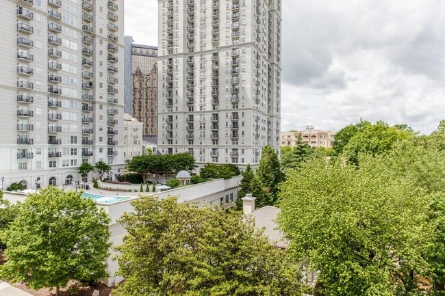 Foto del edificio - Registry on the Park