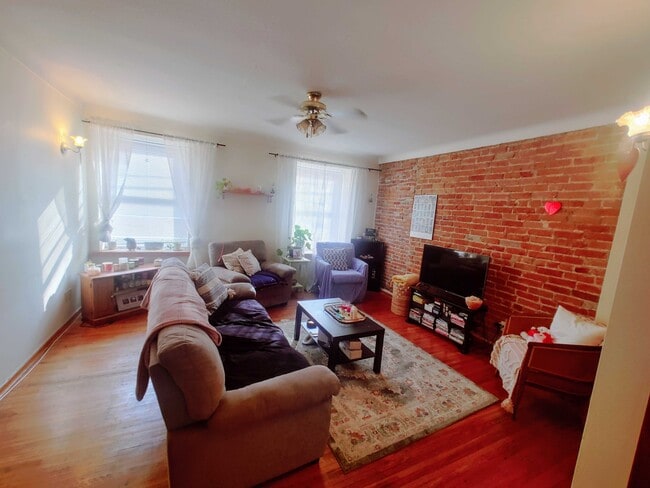 Photo du bâtiment - 79 Queen St