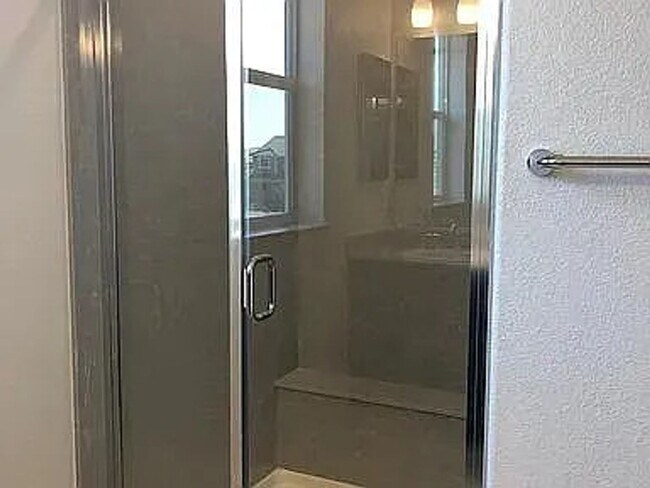 Foto del edificio - 4439 Flannelbush Dr