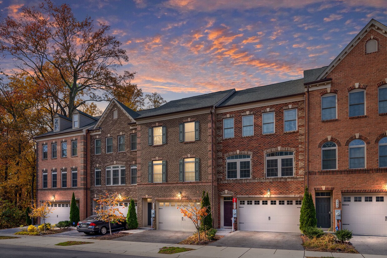7450 Burnside Way, Hanover, MD 21076 Townhome Rentals in Hanover MD