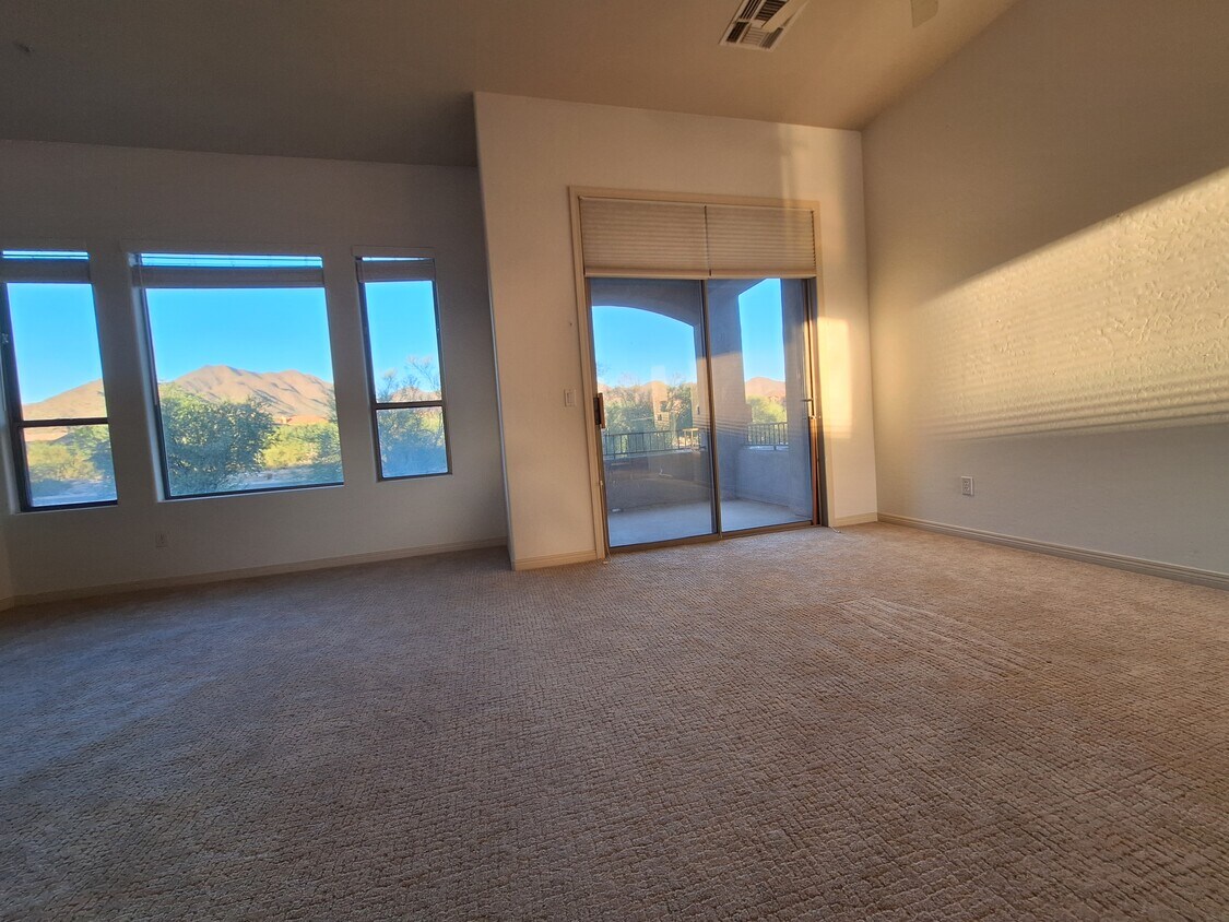 Foto del edificio - 16420 N Thompson Peak Pky