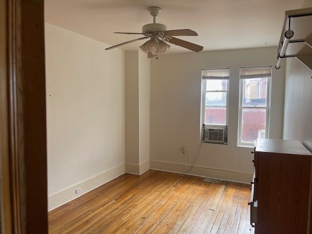 Habitación G - 232 N St NW