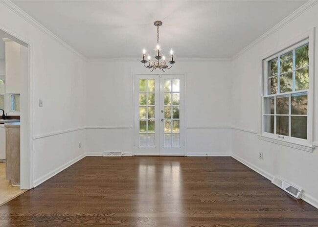 Foto del edificio - 7536 Fairway St
