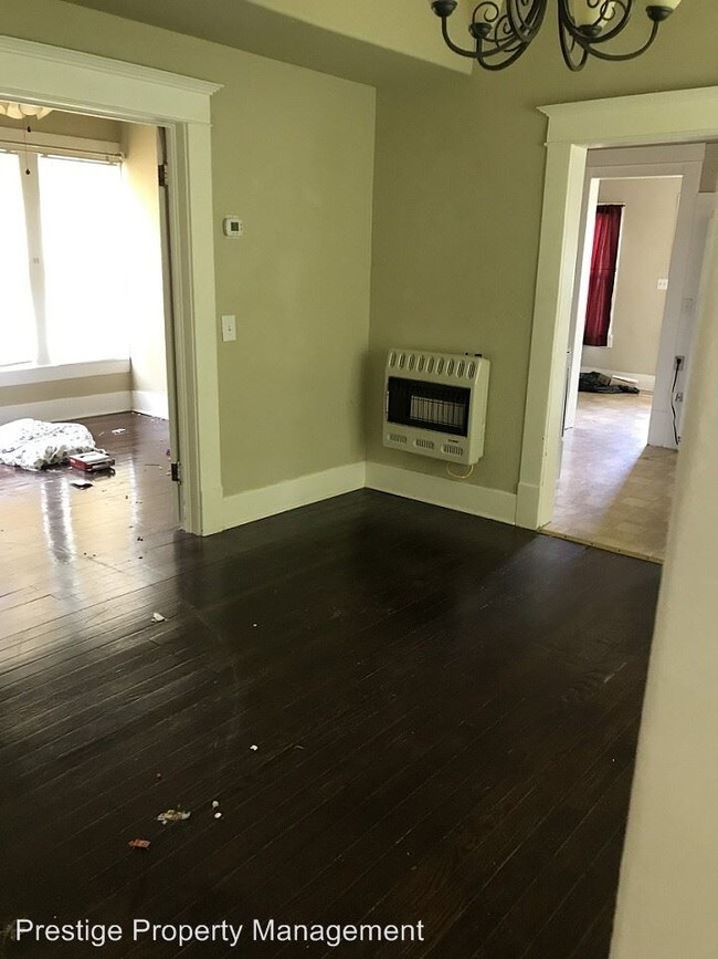 Foto del edificio - 402 N Jackson Ave