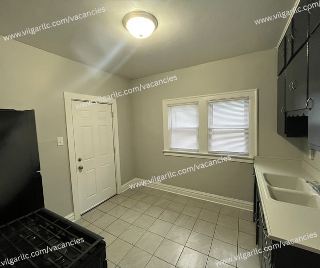 Building Photo - 6631 Madison Ave