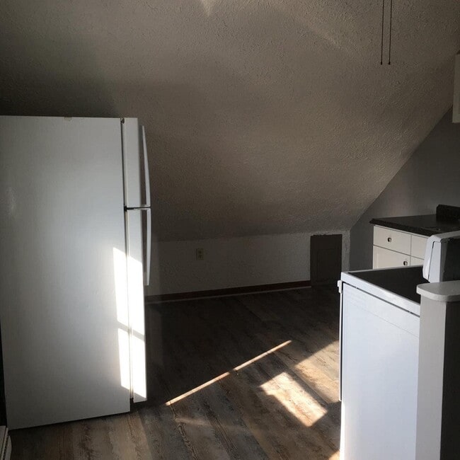 Building Photo - 184 Buffalo St