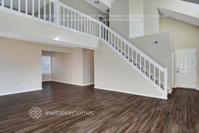 Foto del edificio - 3228 Rivermist Cv