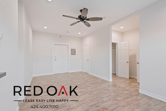 Foto del edificio - Beautiful Studio with Exposed Red Brick, S...