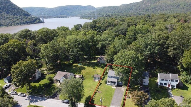 Building Photo - 4 Drew Rd